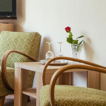 Pension Berten Strasice Strasice  外观 照片